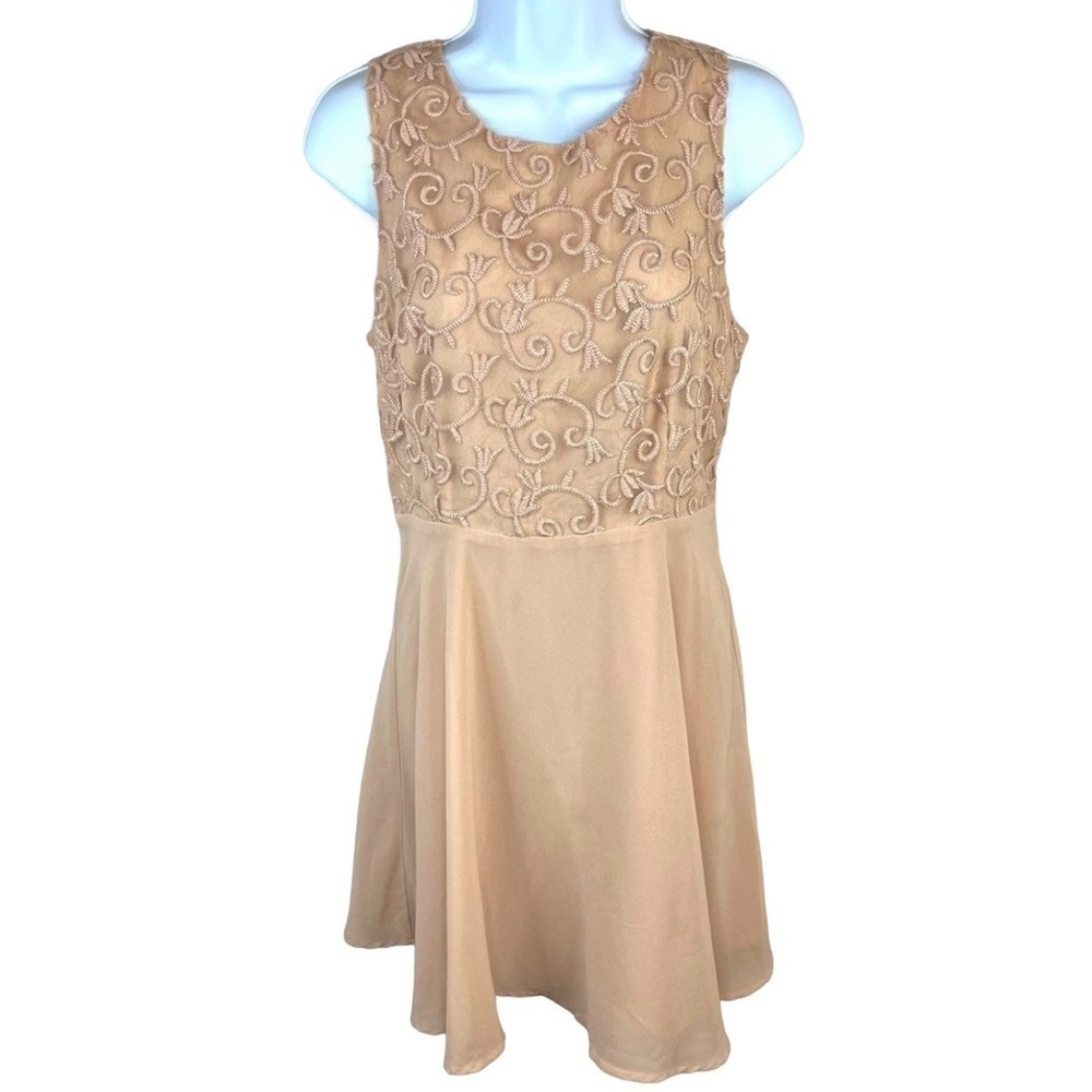 Miss Closet Peachy Link Embroidered Sleeveless Dress Event Party Zip Closure